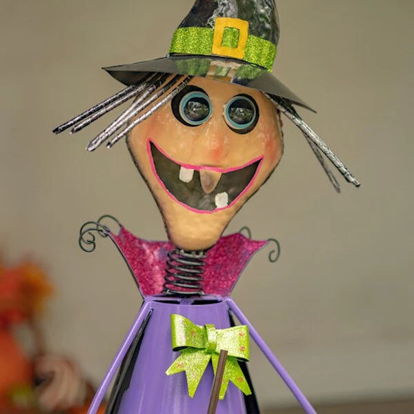 Agnes Iron Halloween Witch Garden Statue - Image 5
