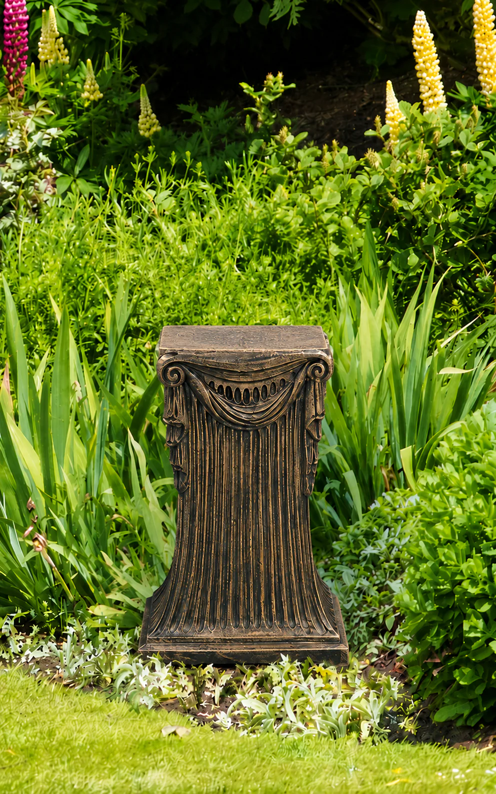 American Eagle Pair on Classic Pedestals 45" High - Image 5