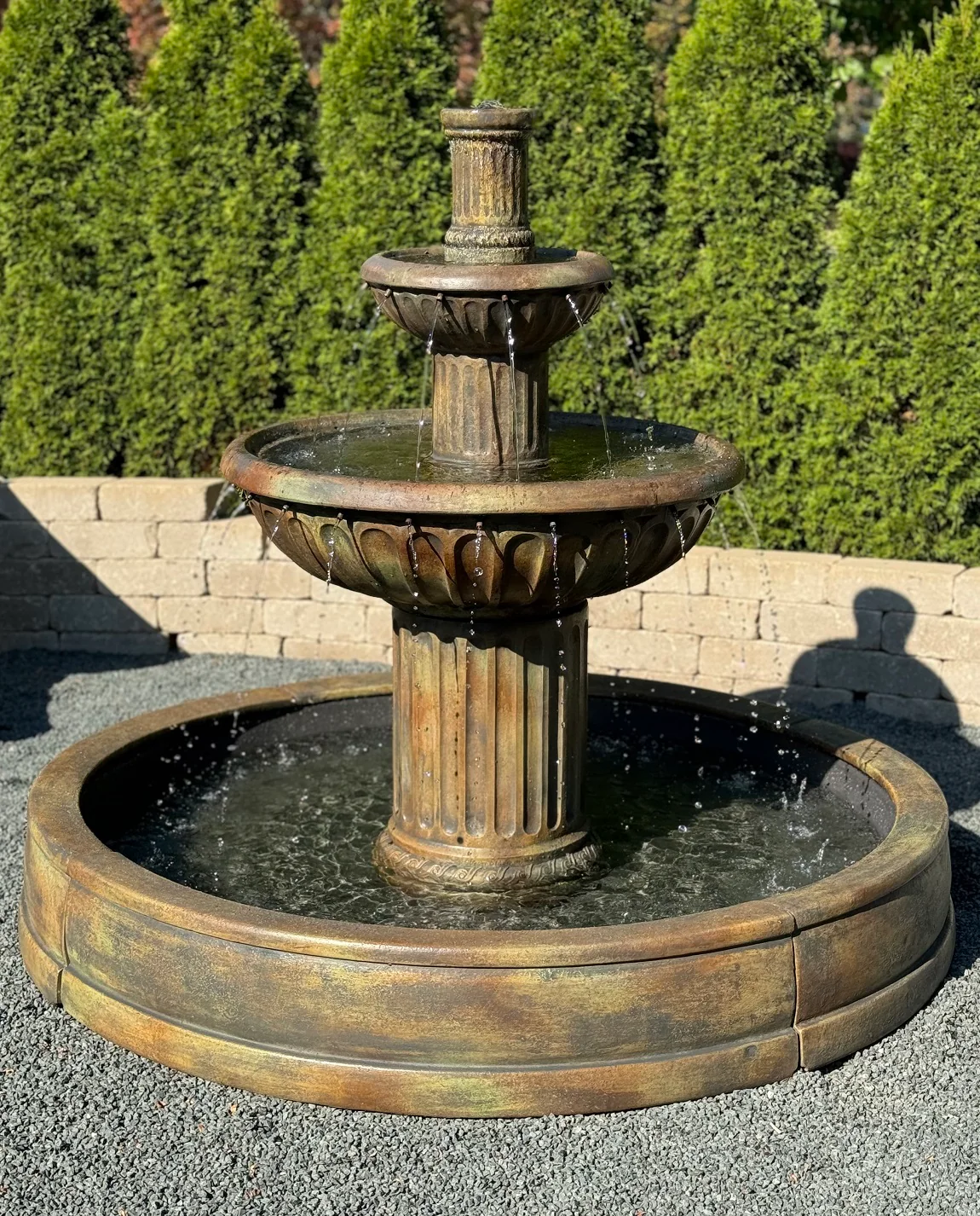 Fluted Fountain In Valencia Pool – 55" High