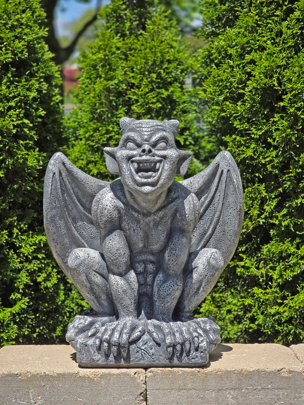 Grinning Gothic Gargoyle Guardian Statue 19" High