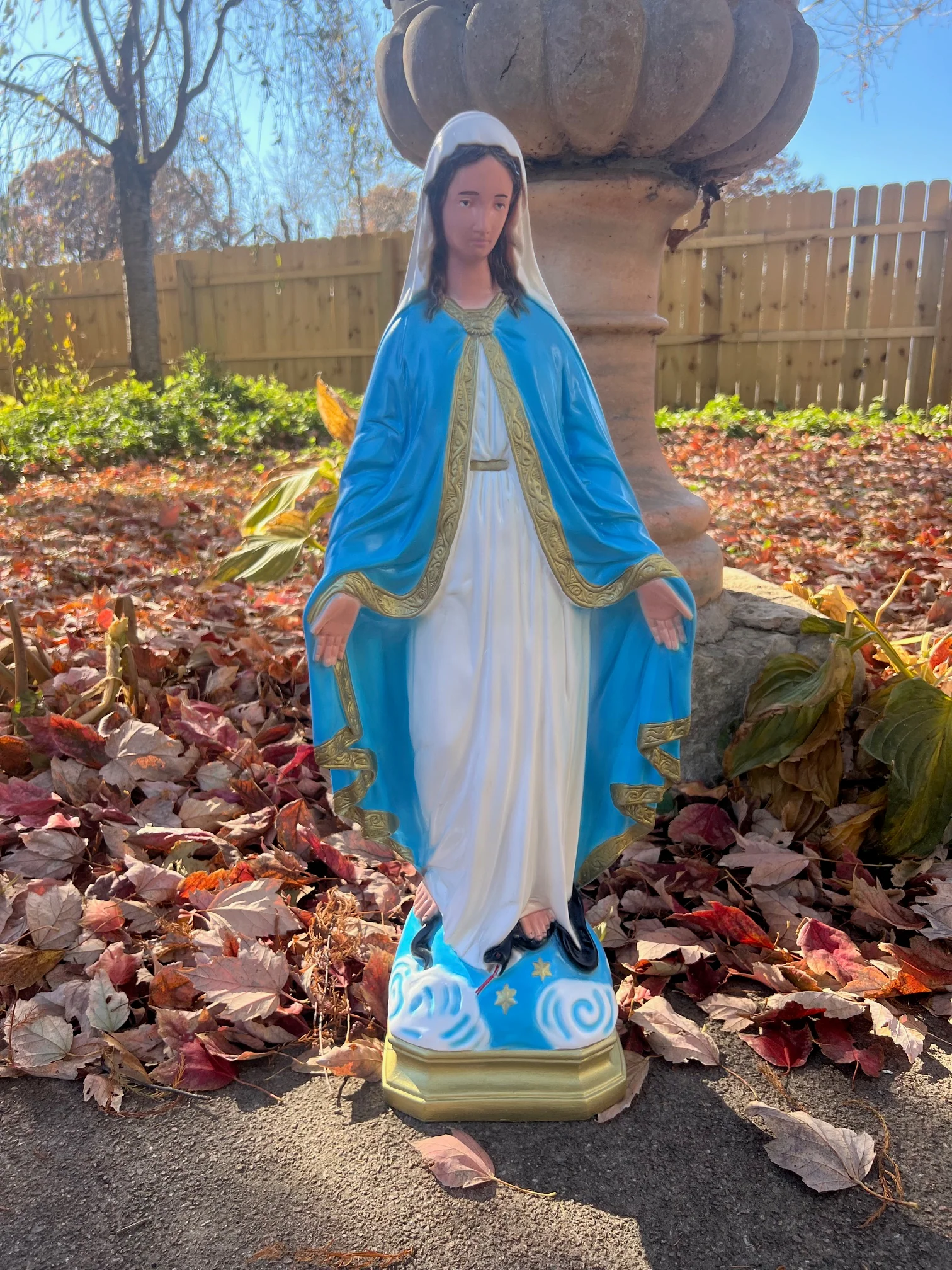 Our Lady Of Grace Color 24" High Statue