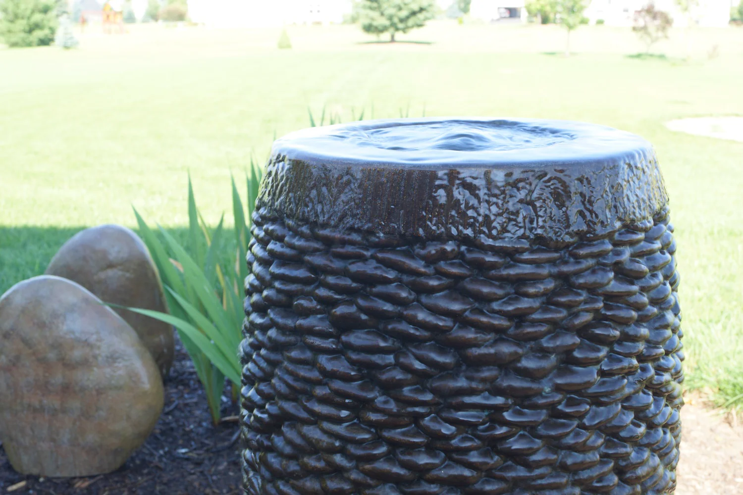 Shimmering Stones Slender Garden Fountain 32" High - Image 4