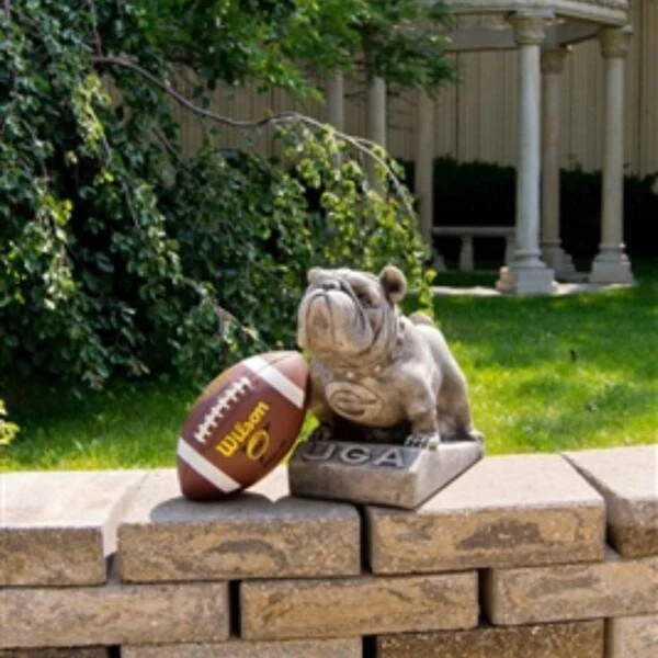 Georgia University Bulldogs Mascot Garden Sculpture 18" L - Image 2